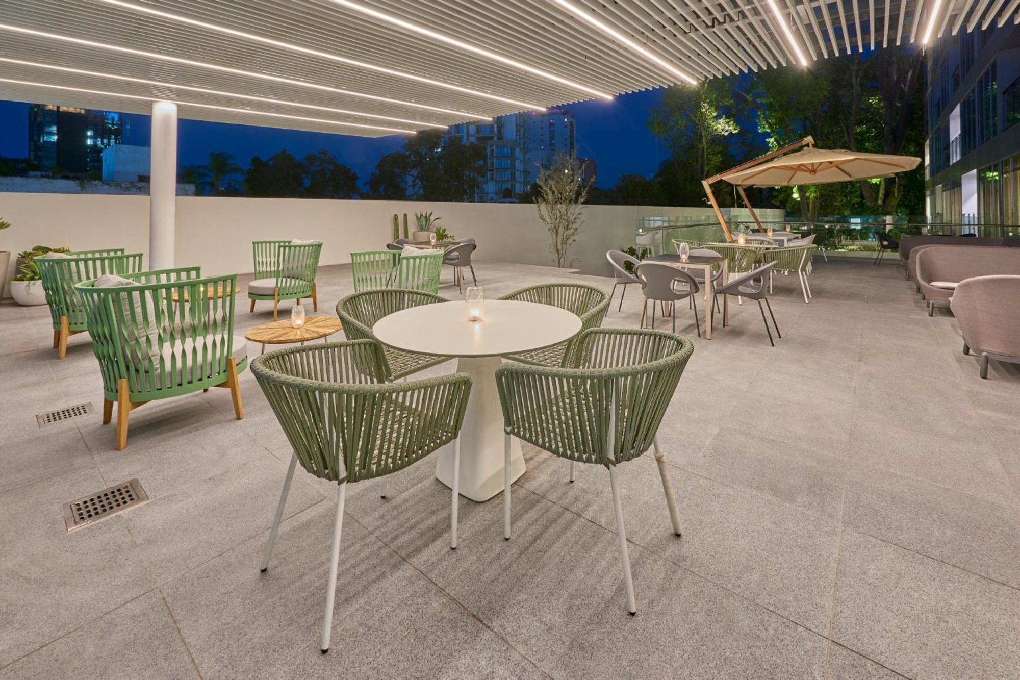 City Express Plus By Marriott Guadalajara Providencia Exteriér fotografie