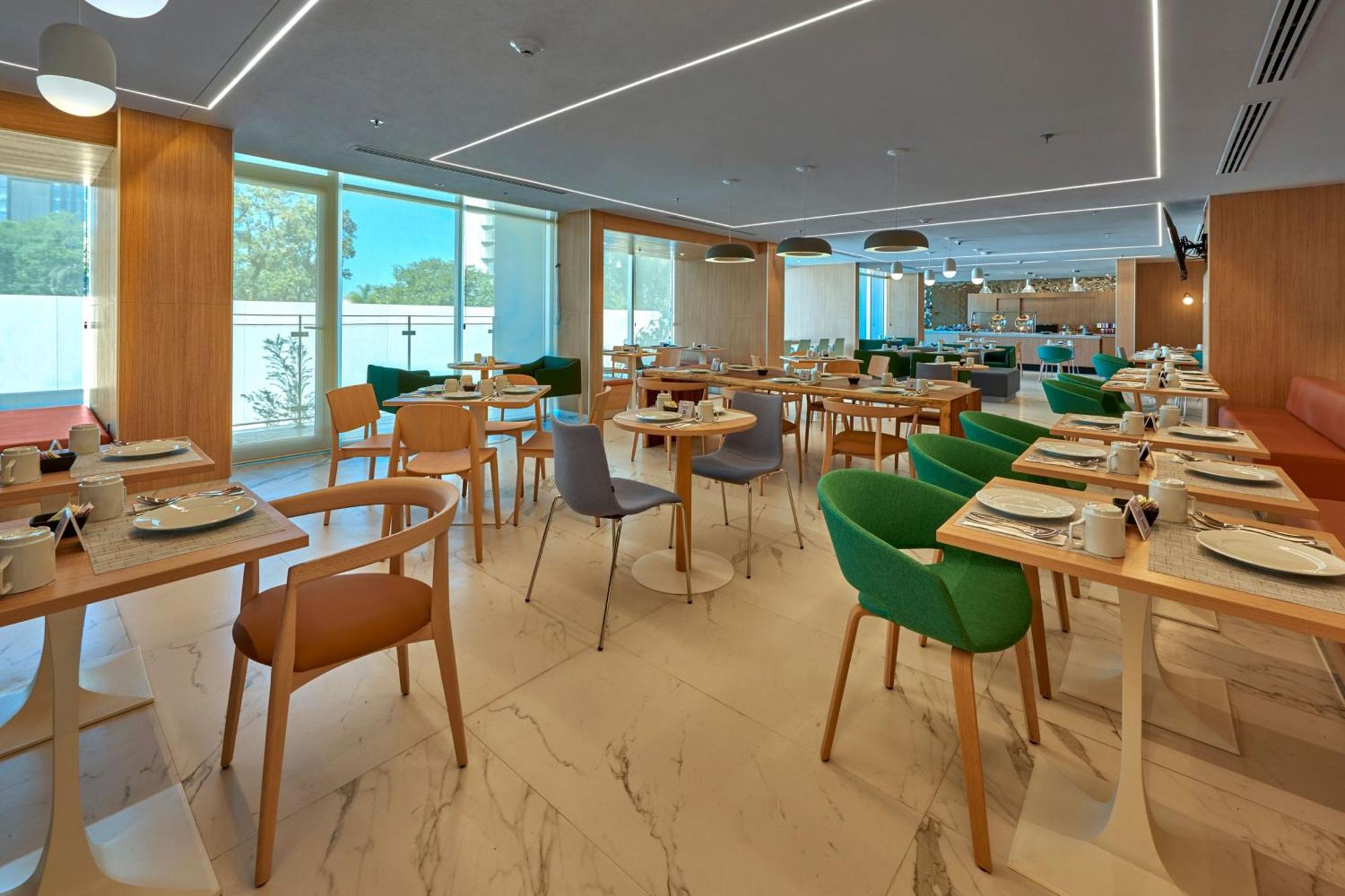 City Express Plus By Marriott Guadalajara Providencia Exteriér fotografie