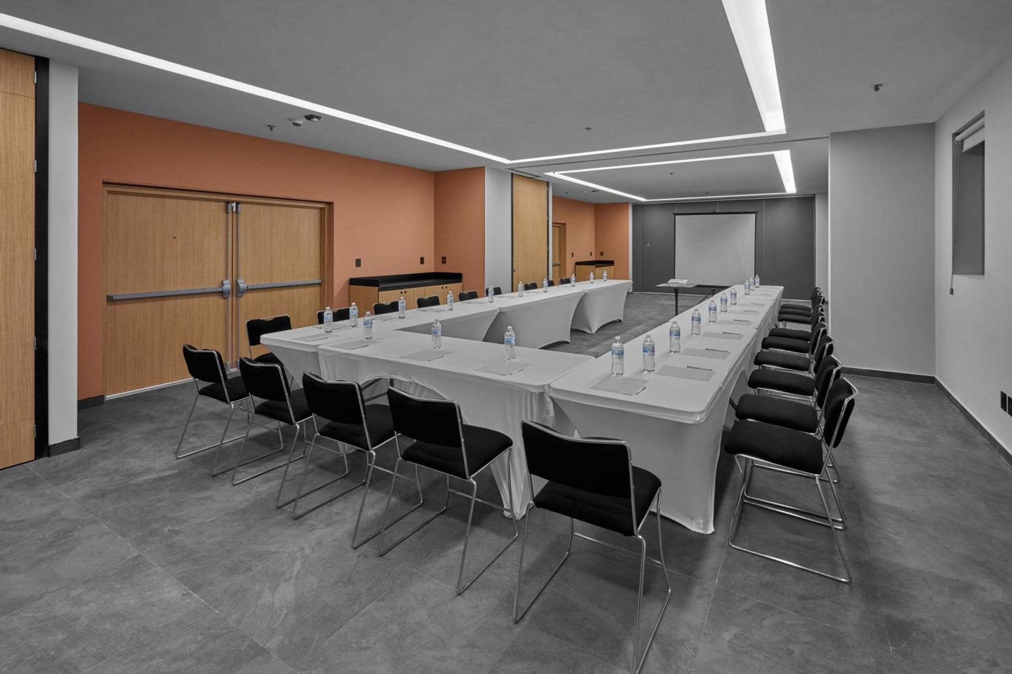 City Express Plus By Marriott Guadalajara Providencia Exteriér fotografie