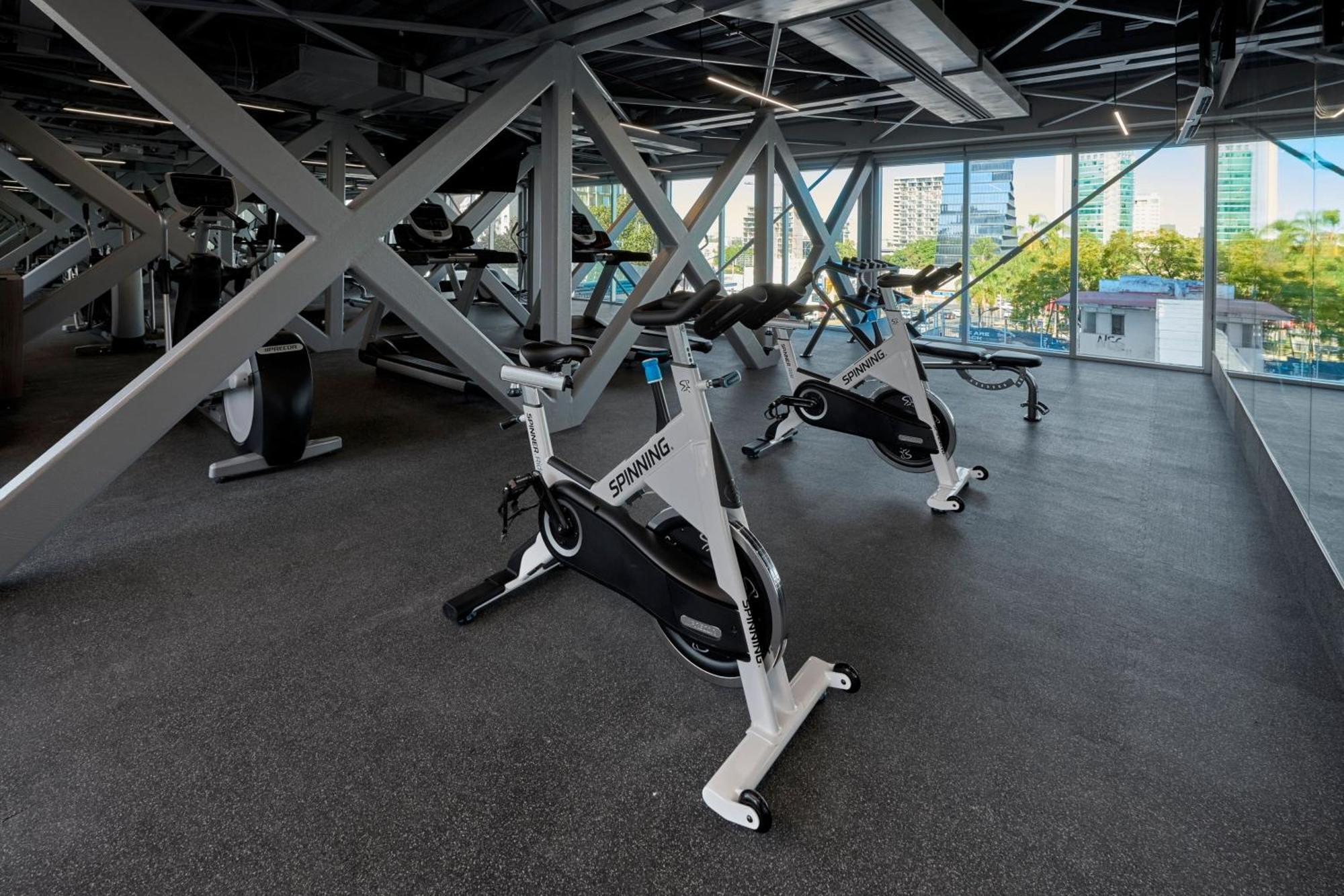 City Express Plus By Marriott Guadalajara Providencia Exteriér fotografie