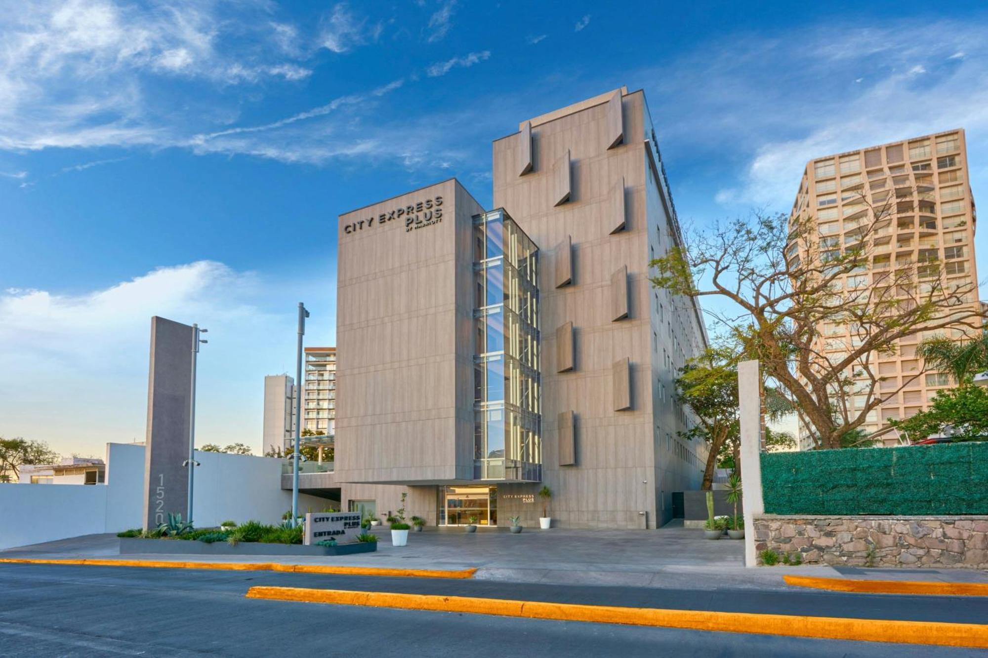 City Express Plus By Marriott Guadalajara Providencia Exteriér fotografie